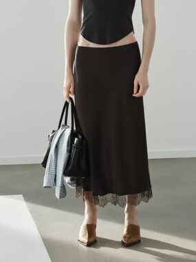 Lace-Hem Slip Skirt in Brown